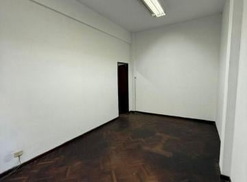 Oficina comercial · 88m² · Oficina Amplia en Venta Diagonal Sur 700