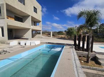 Casa · 462m² · 3 Dormitorios · 1 Cochera · Casa en Villa del Lago