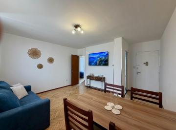 Departamento · 70m² · 4 Ambientes · 1 Cochera · Departamento - Centro