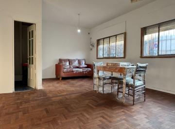 PH · 60m² · 3 Ambientes · Venta PH 3 Ambientes con Terraza en Parque Cha