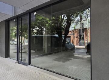 Local comercial · 296m² · Basamento Comercial en Castañeda y La Pampa
