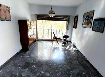 Departamento · 67m² · 2 Dormitorios · 1 Cochera · Departamento con Cochera y Balcón en Palermo