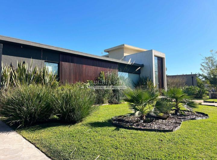 Casa en alquiler en San Matias · 4 ambientes