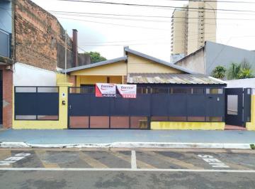 Casa de 5 ambientes, Posadas · Casa Céntrica