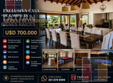 Casa · 400m² · 8 Ambientes · 1 Cochera · Casa Quinta Premium