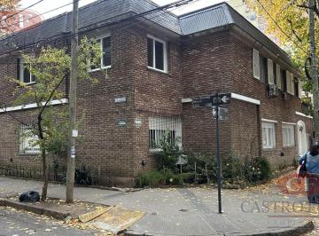 PH · 116m² · 4 Ambientes · Muy Lindo PH en Venta Frente a La Plaza de Olivos - Alberdi Al 1000