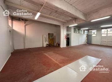 Bodega-Galpón · 249m² · Edificio de Múltiples Usos con Detalles de Diseño Exclusivo en Excelente Zona