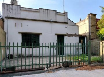 Casa · 232m² · 7 Ambientes · Casa Multifamiliar en Venta Villa Real