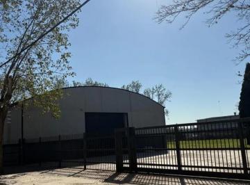 Bodega-Galpón · 900m² · 20 Cocheras · Galpón en Burzaco