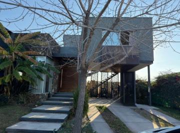 Casa de 5 ambientes, Luján de Cuyo · Barrio Privado Lar de Boedo Casa en Venta