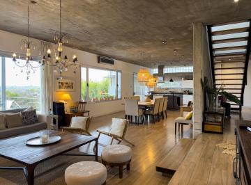 Casa · 346m² · 6 Ambientes · 2 Cocheras · Casa en Venta 4 Dorm. Estancia Q2 Oportunidad