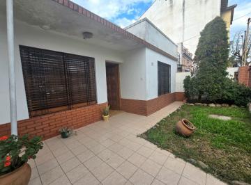 Casa · 134m² · 4 Ambientes · Casa en Villa Luzuriaga