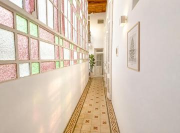 PH · 57m² · 3 Ambientes · PH en Alquiler 3 Amb Escritorio| Corrientes y Abasto| Súper Ubicación