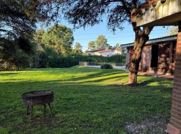 Casa · 316m² · 9 Ambientes · 1 Cochera · Venta Casa en Villa Allende