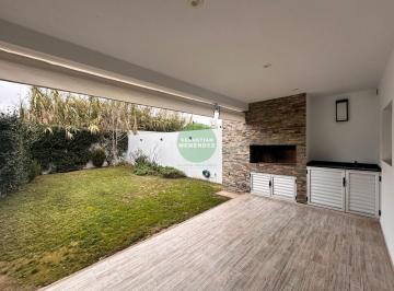 Casa · 150m² · 6 Ambientes · 2 Cocheras · Chacra del Norte - 3 Dorm. - Seguridad