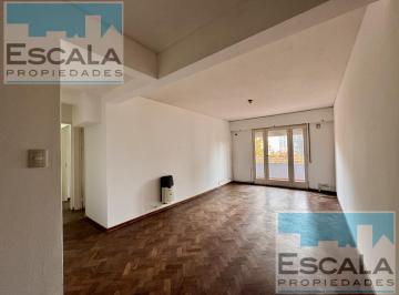 Departamento · 64m² · 4 Ambientes · 1 Cochera · Departamento de Dos Dorm. con Cochera en Alquiler