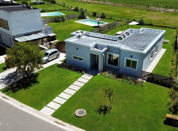 Casa · 123m² · 5 Ambientes · 2 Cocheras · Casa en Venta, 4 Dorm., Barrio San Sebastián, Escobar, G. B. a Norte