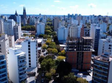 Departamento · 41m² · 2 Ambientes · Departamento de Pozo en Venta - 1 Dormitorio 1 Baño - 45 m² - Torre Avilan, La Plata