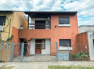 Casa · 57m² · 3 Ambientes · 1 Cochera · Casa en Merlo Norte en Pedro Lacoste Al 100