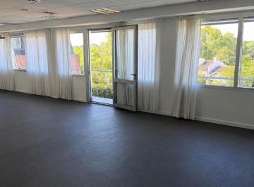 Oficina comercial · 100m² · 2 Ambientes · 1 Cochera · Oficina 100 m² - San Isidro