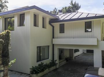 Casa · 898m² · 10 Ambientes · 3 Cocheras · Casa en Venta Sobre Av Libertador Al 17000 - Béccar