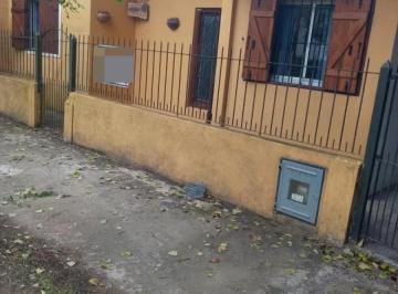 Casa · 37m² · 3 Ambientes · Casa en Venta - 2 Dorm. 1 Baño - Santa Teresita