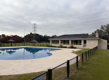 Terreno · 800m² · Lote Interno de 800 m² en Venta - Barrio Sausalito
