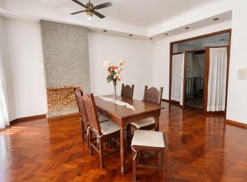 Casa · 130m² · 4 Ambientes · Casa Planta Alta en Venta - Zona Centro