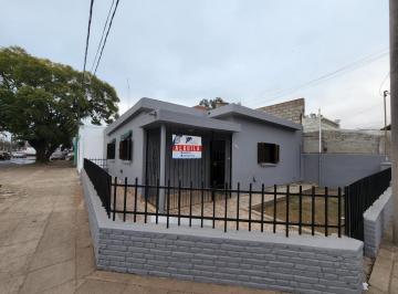 Casa · 80m² · 5 Ambientes · Casa - Empalme