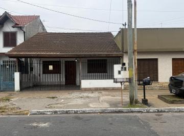 PH · 70m² · 4 Ambientes · 2 Cocheras · PH 4 Ambientes Villa Luzuriaga Cochera Fondo Frent