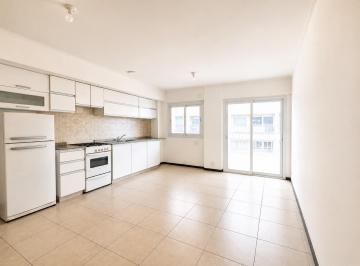 Departamento · 55m² · 2 Ambientes · Departamento en Centro