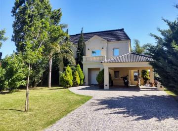 AMN-AMN-4024_2 · Casa en Venta con Vista a La Laguna en San Francisco - Villa