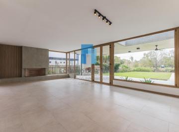 Casa · 1100m² · 7 Ambientes · 2 Cocheras · Casa en Santa Maria de Tigre