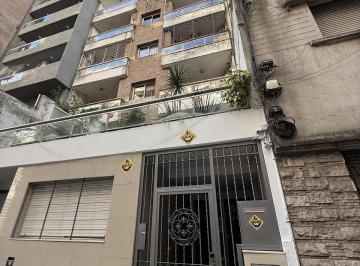 Departamento · 125m² · 3 Dormitorios · 1 Cochera · Hermoso Piso Exclusivo a m del Río 3d. + Cochera