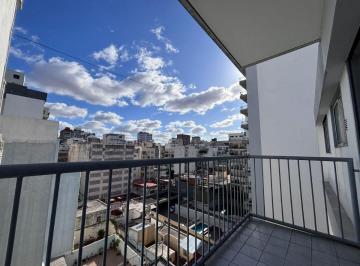 Departamento de 2 ambientes, Caballito · 2 Amb C/balcon - Expensas Incluidas