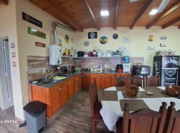 Casa · 212m² · 10 Ambientes · 2 Cocheras · Se Vende Casa Cerro Norte 5 Dormi Pileta Quincho