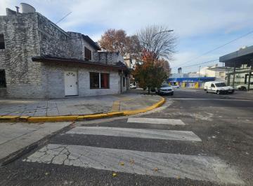 Casa de 6 ambientes, Liniers · Venta Squina en Lote Propio – Excelente Oportunidad de Inversión y Desarrollo