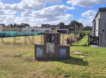 Terreno · 1000m² · Terreno en Venta en Barrio Privado Las Calandrias Campana