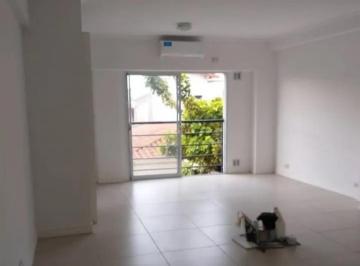 Casa · 300m² · 5 Ambientes · 3 Cocheras · Casa en Venta - 4 Dorm. 3 Baños - Ezeiza