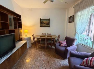 Casa · 143m² · 3 Ambientes · 1 Cochera · Casa con Dos Locales Independientes
