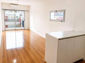Departamento · 68m² · 3 Ambientes · Alquiler 3 Ambientes 4 Años con Balcon Piso Alto Muy Luminoso Plaza Irlanda