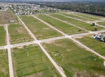 Terreno · 700m² · Lote Interno Saint Thomas Chico Canning