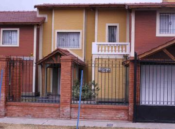 Casa · 495m² · 8 Ambientes · 3 Cocheras · Vende Casa Barrio Cerro del Sol San Luis