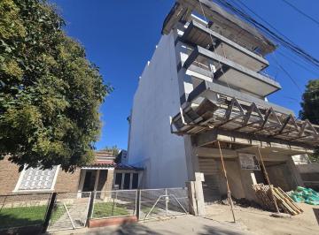Departamento · 59m² · 2 Ambientes · 1 Cochera · Obra en Pozo Liniers