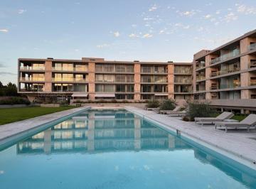 Departamento · 68m² · 2 Ambientes · 1 Cochera · Departamento en Alquiler en San Isidro, G. B. a. Zona Norte, Argentina