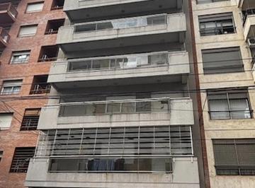 Departamento de 4 ambientes, Villa Urquiza · Alquiler. Depto. Semipiso. 4amb.120 m². Villa Urquiza. Cochera. Baul. Sum. Pileta.
