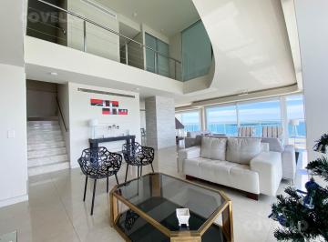 Departamento · 450m² · 4 Ambientes · 3 Cocheras · Exclusivo Penthouse en Torre Aquarela, Piscina de Uso Exclusivo con Vista a Punta Ballena!