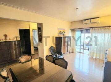 Departamento · 136m² · 4 Ambientes · Venta Piso de 4amb. en Floresta