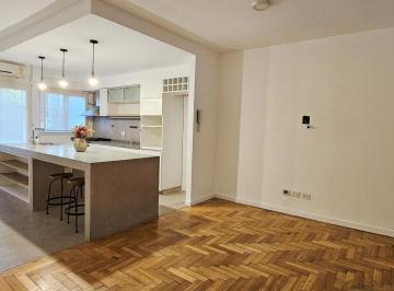 PH · 57m² · 3 Ambientes · 1 Cochera · Depto / PH en Venta Pb Tres Ambientes Patio y Cochera