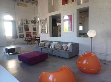 Departamento · 180m² · 5 Ambientes · Penthouse con Vista Al Museo Historico Nacional